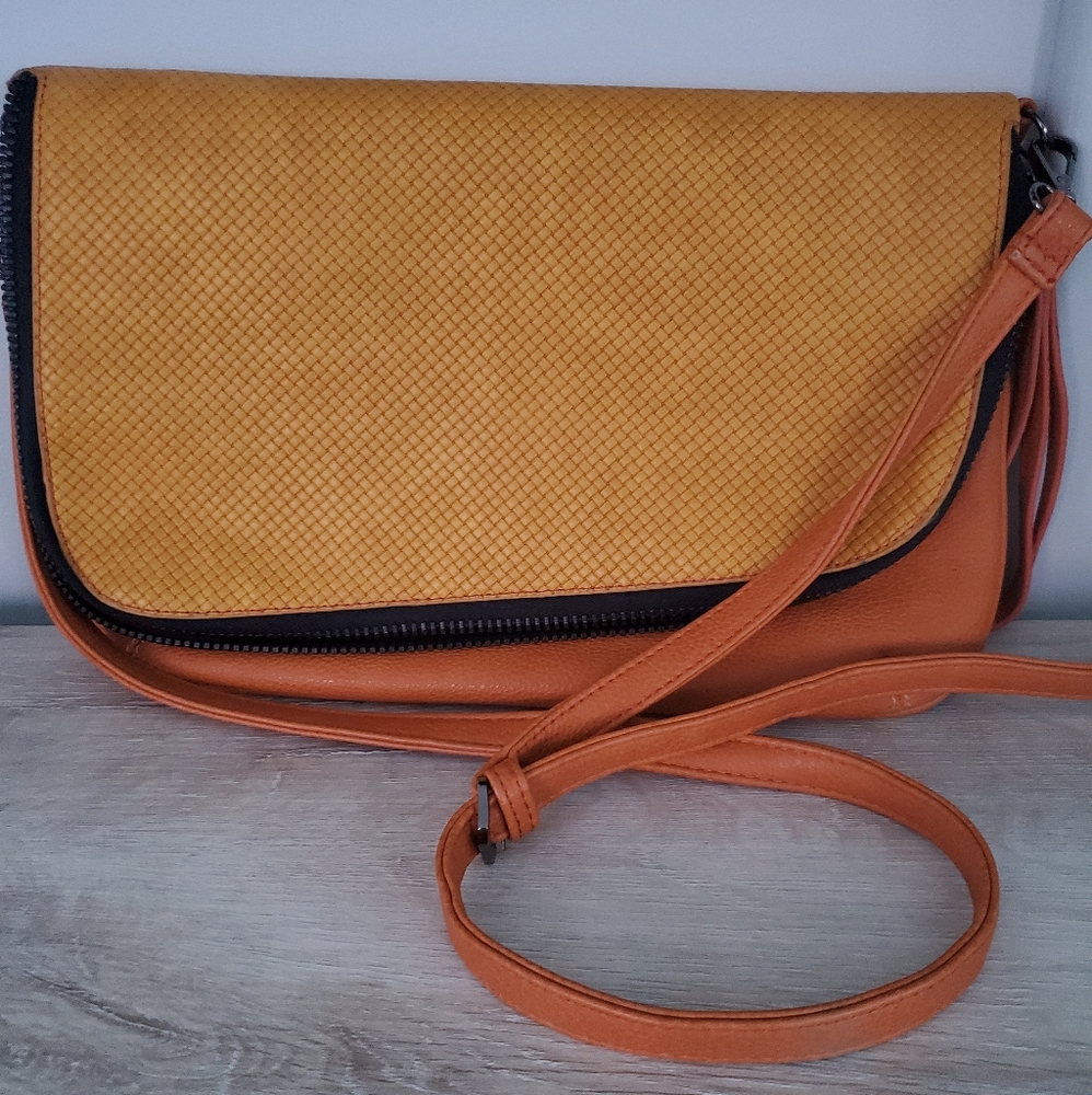Mustard Yellow Crossbody/Shoulder Handbag